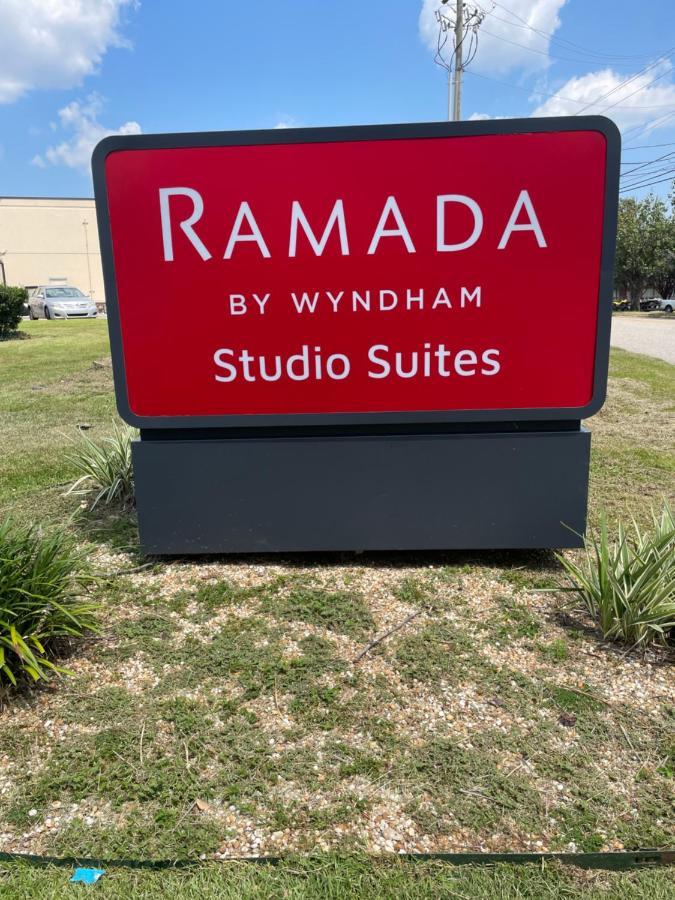 Ramada By Wyndham Studio Suites دوثان المظهر الخارجي الصورة